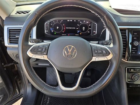 Used 2022 Volkswagen Atlas SE image 18