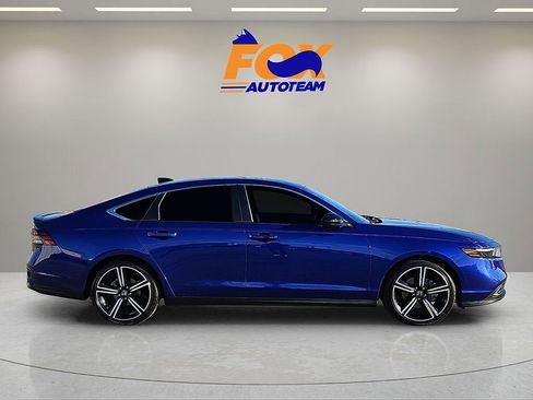 Used 2024 Honda Accord Sport image 6
