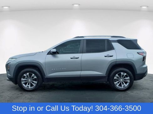 Used 2025 Chevrolet Equinox LT w/ Convenience Package II AWD/4WD image 6