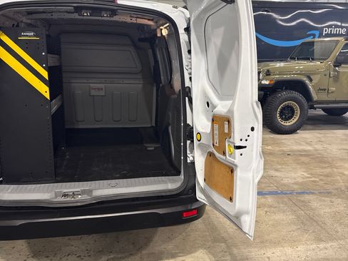 Used 2022 Ford Transit Connect XL FWD image 43