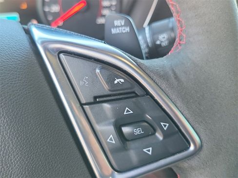 Used 2017 Chevrolet Camaro ZL1 image 6