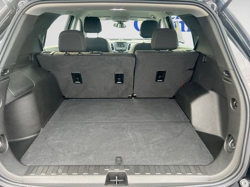 Used 2022 Chevrolet Equinox LS image 7