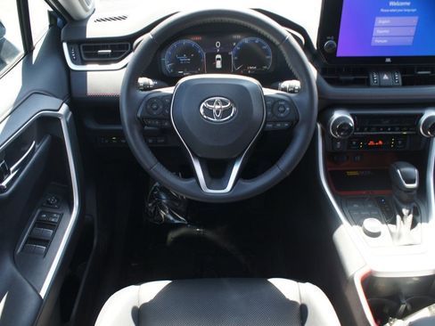 Used 2023 Toyota RAV4 TRD Off-Road AWD/4WD image 5