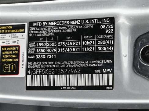 Certified 2026 Mercedes-Benz GLS 450 4MATIC image 28