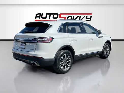 Used 2023 Lincoln Nautilus AWD image 7
