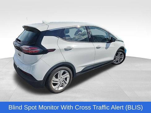 Used 2023 Chevrolet Bolt LT w/ Driver Confidence Package FWD image 3
