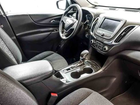 Certified 2024 Chevrolet Equinox LT AWD/4WD image 31
