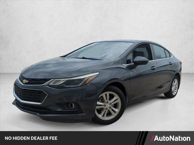 Used 2018 Chevrolet Cruze LT FWD image 1