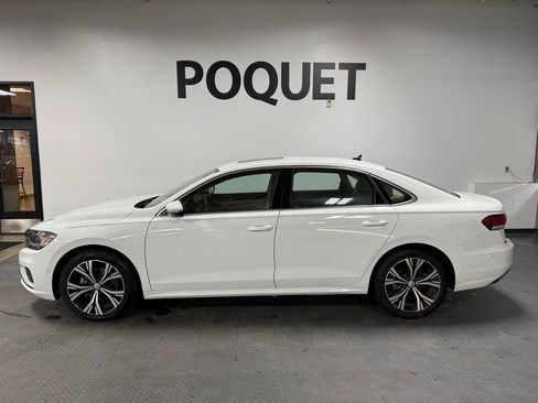 Used 2020 Volkswagen Passat 2.0T SEL image 1