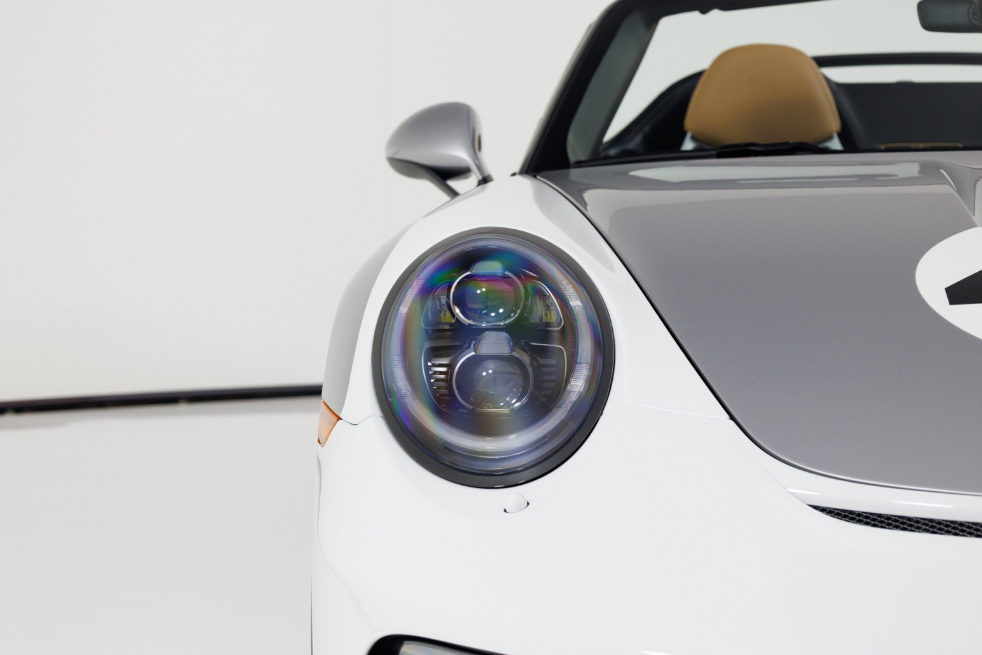 Used 2019 Porsche 911 Speedster RWD image 60