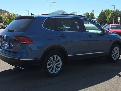 Used 2018 Volkswagen Tiguan SE AWD/4WD image 8