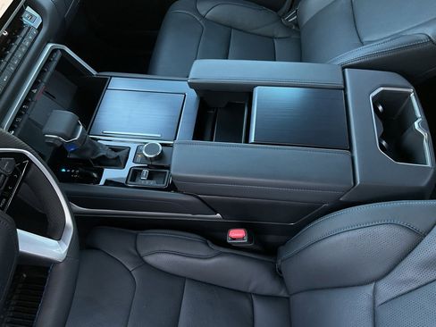 Used 2025 Toyota Tundra Platinum image 44