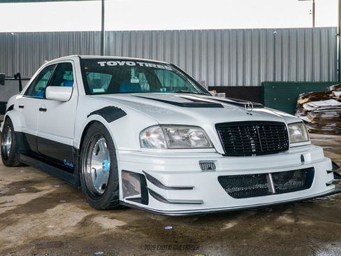 Used 1998 Mercedes-Benz C 43 AMG Sedan image 12