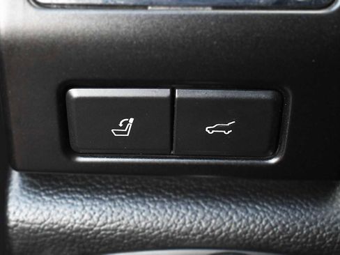 Used 2021 Ford Expedition Limited image 31