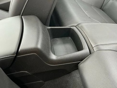 Used 2019 Chevrolet Camaro SS RWD image 34