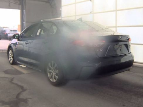 Used 2025 Toyota Corolla LE FWD image 3