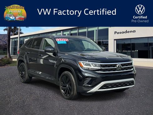 Certified 2023 Volkswagen Atlas Cross Sport SE w/ Panoramic Sunroof Package AWD/4WD image 1