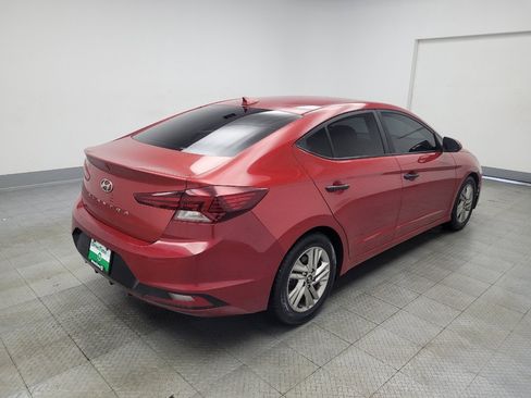 Used 2019 Hyundai Elantra SEL image 9