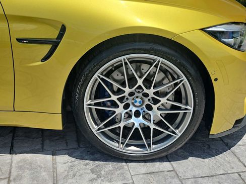 Used 2019 BMW M4 Coupe w/ Competition Package RWD image 8