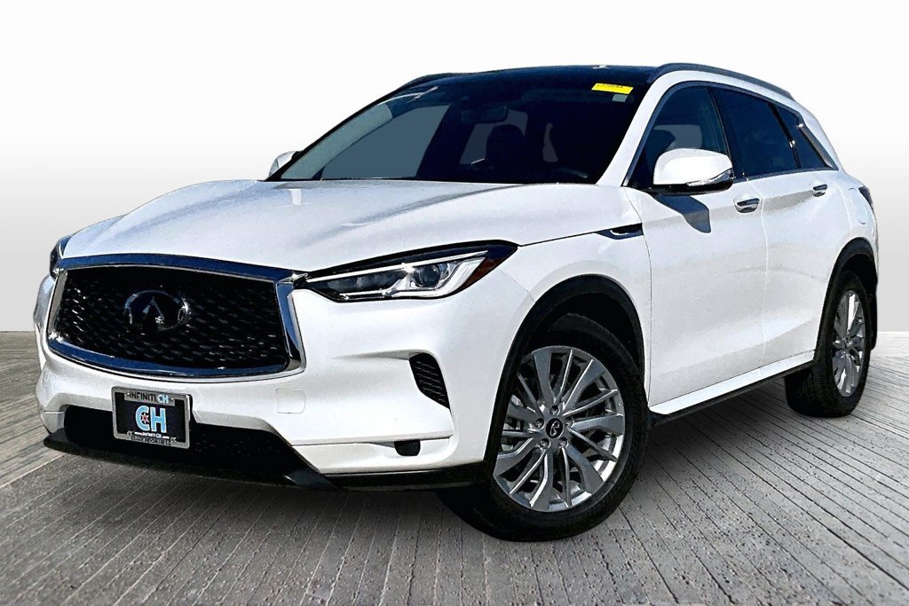 Certified 2024 INFINITI QX50 Luxe AWD/4WD image 3
