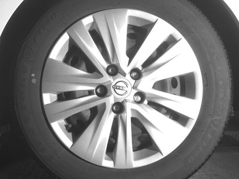 Used 2025 Nissan Sentra S image 14