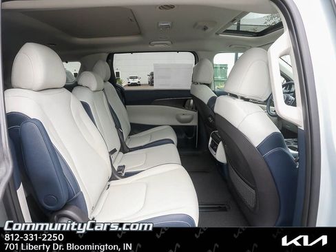 New 2026 Kia Carnival SX Prestige image 21