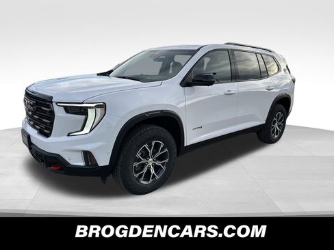 New 2026 GMC Acadia AT4 image 4