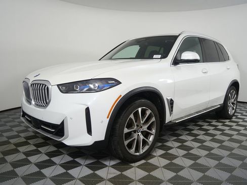 Used 2024 BMW X5 sDrive40i image 7