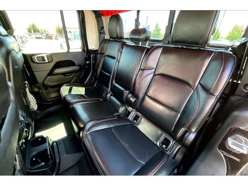 Used 2020 Jeep Gladiator Rubicon AWD/4WD image 29