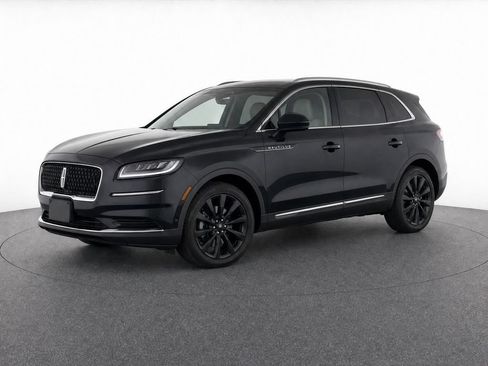 Used 2023 Lincoln Nautilus Reserve w/ Equipment Group 201A FWD image 1