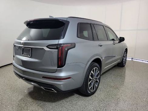 Used 2024 Cadillac XT6 Sport w/ Technology Package AWD/4WD image 4