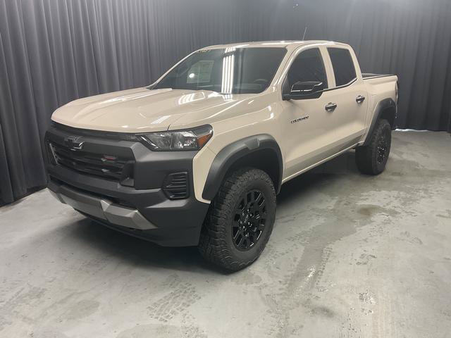 New 2026 Chevrolet Colorado Trail Boss AWD/4WD image 3