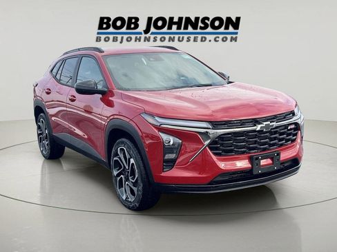 New 2026 Chevrolet Trax RS image 1