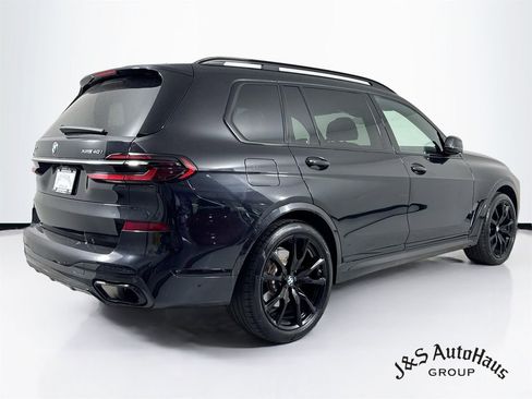 Used 2023 BMW X7 xDrive40i w/ M Sport Package AWD/4WD image 7