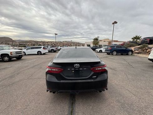 Used 2024 Toyota Camry image 4