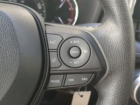 Used 2023 Toyota RAV4 LE image 34