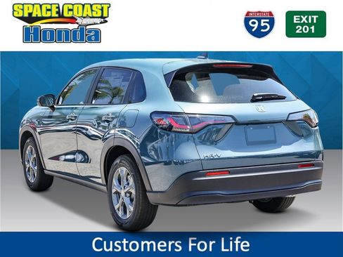 New 2026 Honda HR-V LX image 4