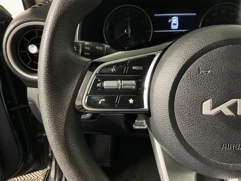 Used 2023 Kia Forte LXS FWD image 24