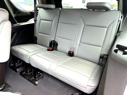 Used 2021 GMC Yukon SLT w/ SLT Premium Package RWD image 21