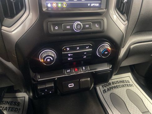 Used 2019 Chevrolet Silverado 1500 Custom w/ Custom Value Package image 24