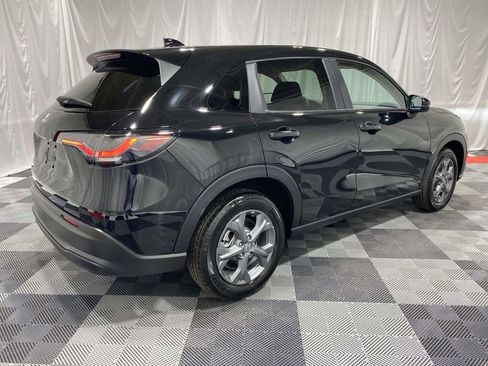 New 2026 Honda HR-V LX image 4