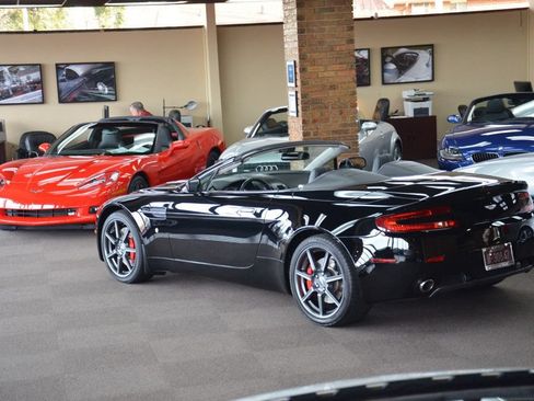 Used 2023 Chevrolet Corvette Stingray Preferred Conv w/ Z51 Performance Package RWD image 89
