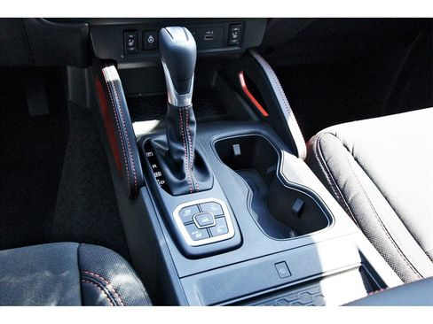 New 2026 Nissan Frontier PRO-4X w/ Pro-4x Convenience Package image 20