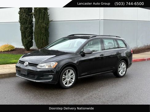 Used 2015 Volkswagen Golf TDI SE image 1
