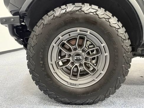Certified 2022 Ford Bronco Badlands AWD/4WD image 4