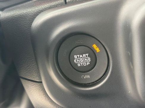 Used 2023 Jeep Wrangler Rubicon w/ Cold Weather Group AWD/4WD image 19