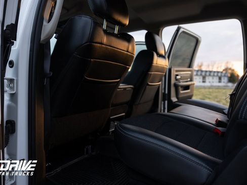 Used 2018 RAM 2500 Big Horn w/ Sport Appearance Group image 21