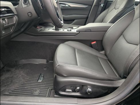 Used 2026 Cadillac CT5 Premium Luxury image 11