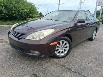 Used 2004 Lexus ES 330 w/ Premium Pkg