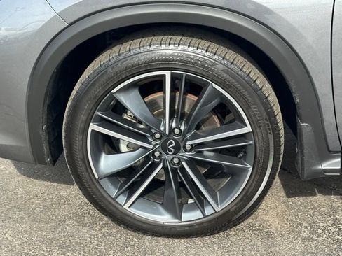 Used 2025 INFINITI QX50 Sport AWD/4WD image 11